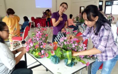 Belajar Bersama Menata Altar