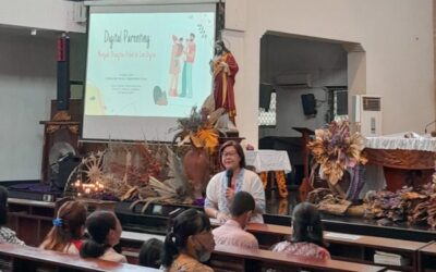 Digital Parenting: Menjadi Orang Tua Hebat di Era Digital