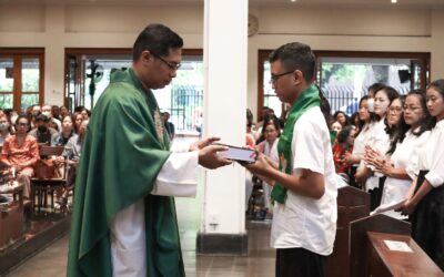 Pelantikan Anggota Lektor Gereja Kotabaru