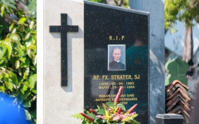 Ziarah Ke Makam Rm Strater, SJ